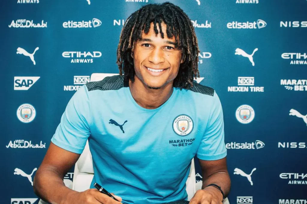 Nathan Ake (Manchester City và Hà Lan)