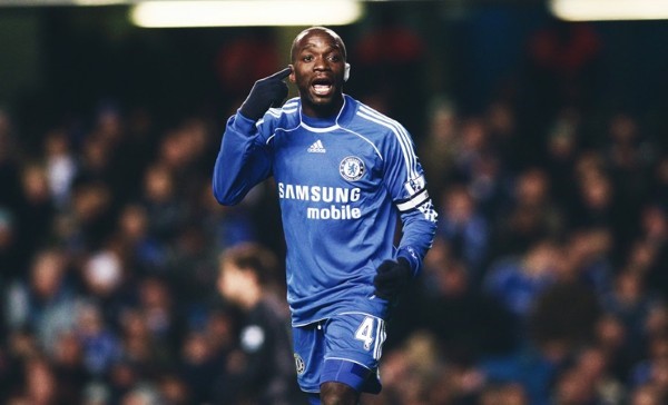 Tiền vệ phòng ngự Claude Makelele