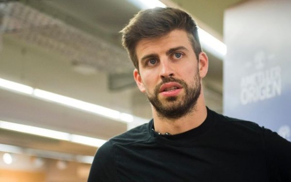 Trung vệ lừng danh một thời của Barcelona - Gerard Pique