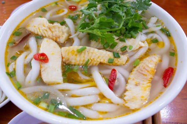 Tìm hiểu về lượng Calo trong bánh canh