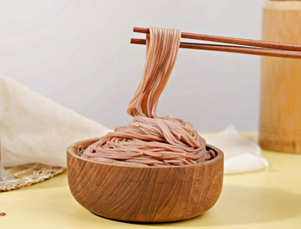 Cách tính toán lượng calo của bún gạo lứt